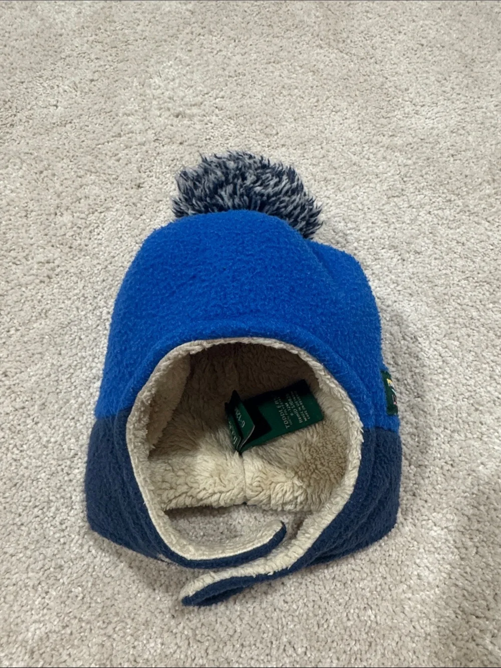 LL Bean Infants' and Toddlers' Mountain Classic Fleece Hat and Mittens 6-12M
